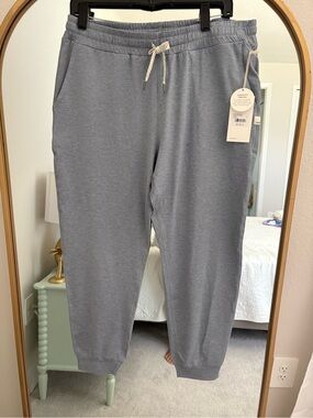 Vuori Women's Coastal Fog HeatherDrawstring Jogger Leggings